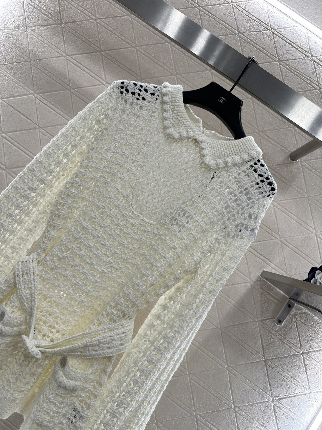 ♥Chane*♥2025新品上架 翻领收腰针织套头毛衣罩衫定制YB棉毛纱线织造，细腻舒适，品相高级，翻领