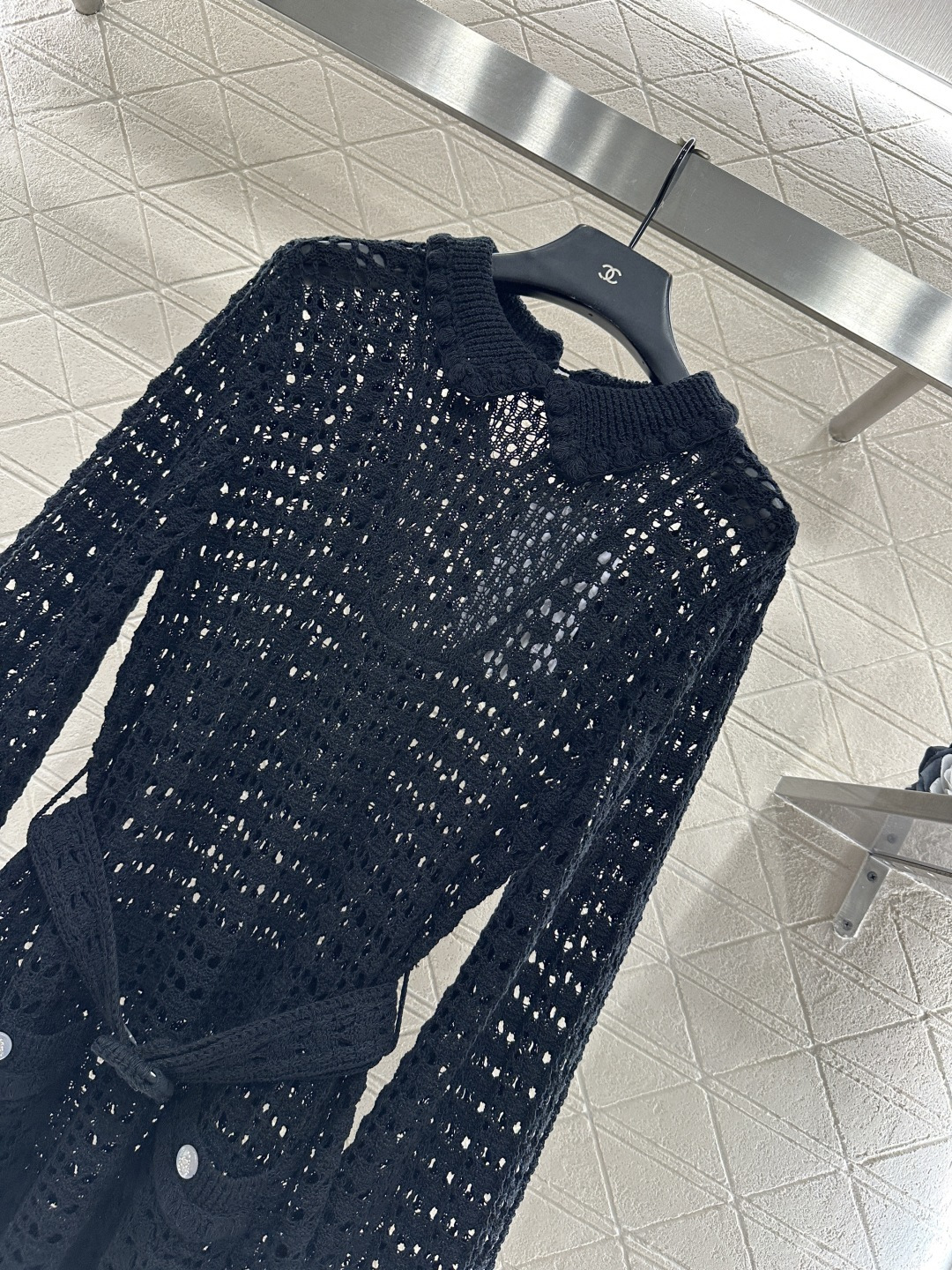 ♥Chane*♥2025新品上架 翻领收腰针织套头毛衣罩衫定制YB棉毛纱线织造，细腻舒适，品相高级，翻领