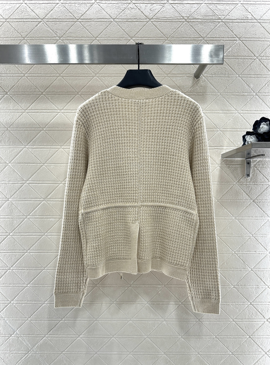 ♥Chane*♥2025新品上架 圆领针织开衫定制YB棉毛纱线织造，细腻舒适，品相高级，圆领针织开衫版型