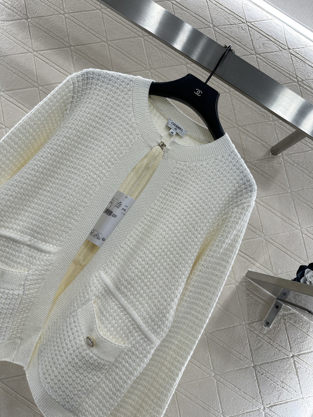 ♥Chane*♥2025新品上架 圆领针织开衫定制YB棉毛纱线织造，细腻舒适，品相高级，圆领针织开衫版型
