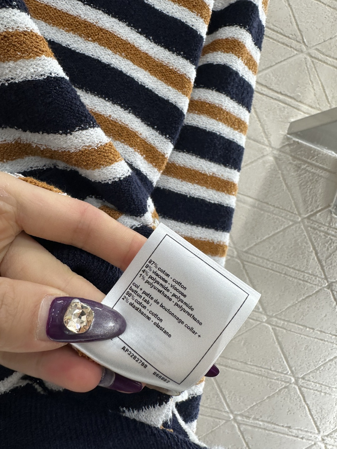 ♥Chane*♥2025新品上架 圆领针织条纹开衫定制YB棉毛纱线织造，柔软细腻，质感舒适，圆领开衫剪裁