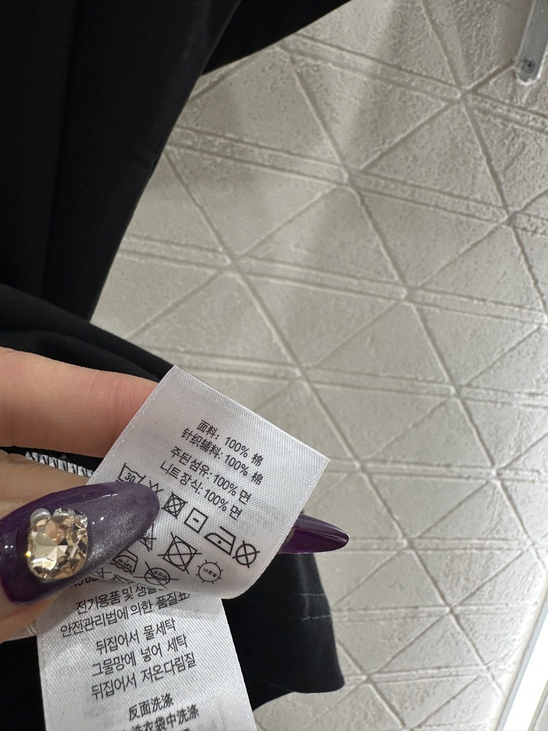 ♥BBR*♥2025新品上架 圆领战马徽标𝑇𝑒𝑒定制YB原生全棉材质，质感细腻，舒适透气，宽松短袖裁剪，