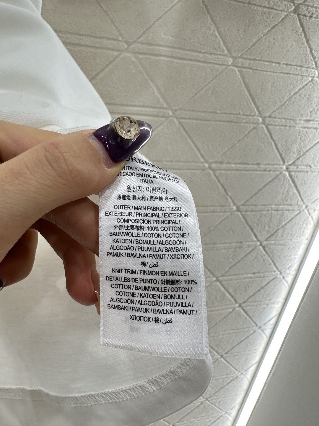 ♥BBR*♥2025新品上架 圆领战马徽标𝑇𝑒𝑒定制YB原生全棉材质，质感细腻，舒适透气，宽松短袖裁剪，