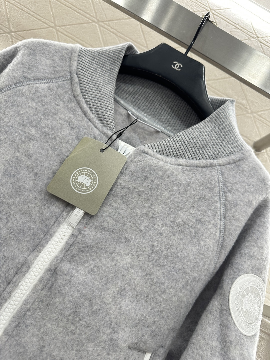 ♥Canada Goos*♥2025新品上架 毛呢棒球外套定制YB进口羊毛呢材质，质感柔软，保暖亲肤，立