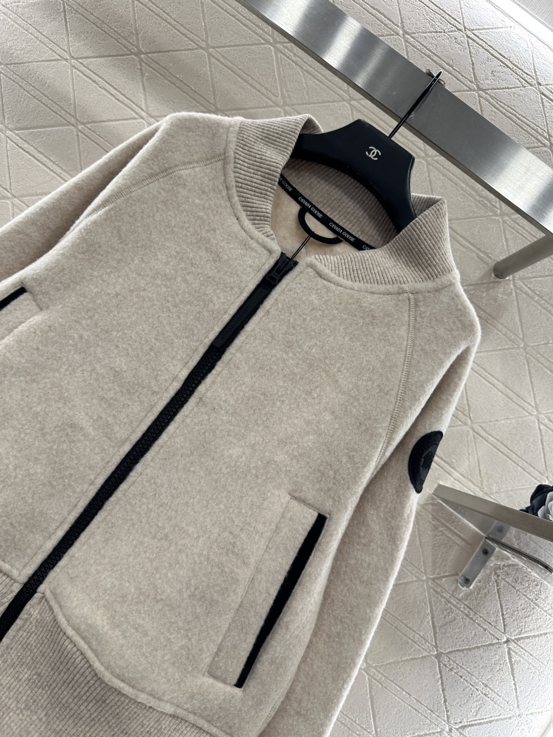 ♥Canada Goos*♥2025新品上架 毛呢棒球外套定制YB进口羊毛呢材质，质感柔软，保暖亲肤，立