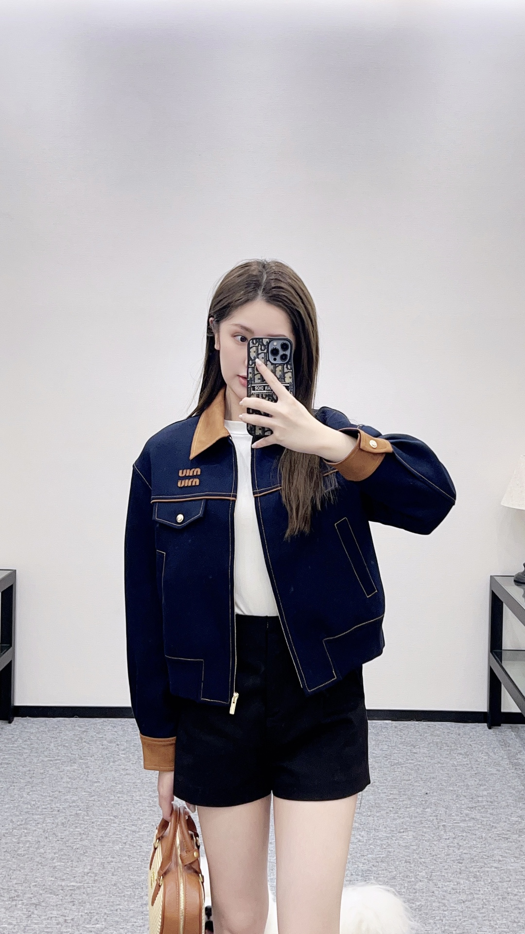 NO:638656,Class representative handed in homework, Miu Miu-clothing,  19860909课代表交作业,缪缪-服装, ,Women's clothing