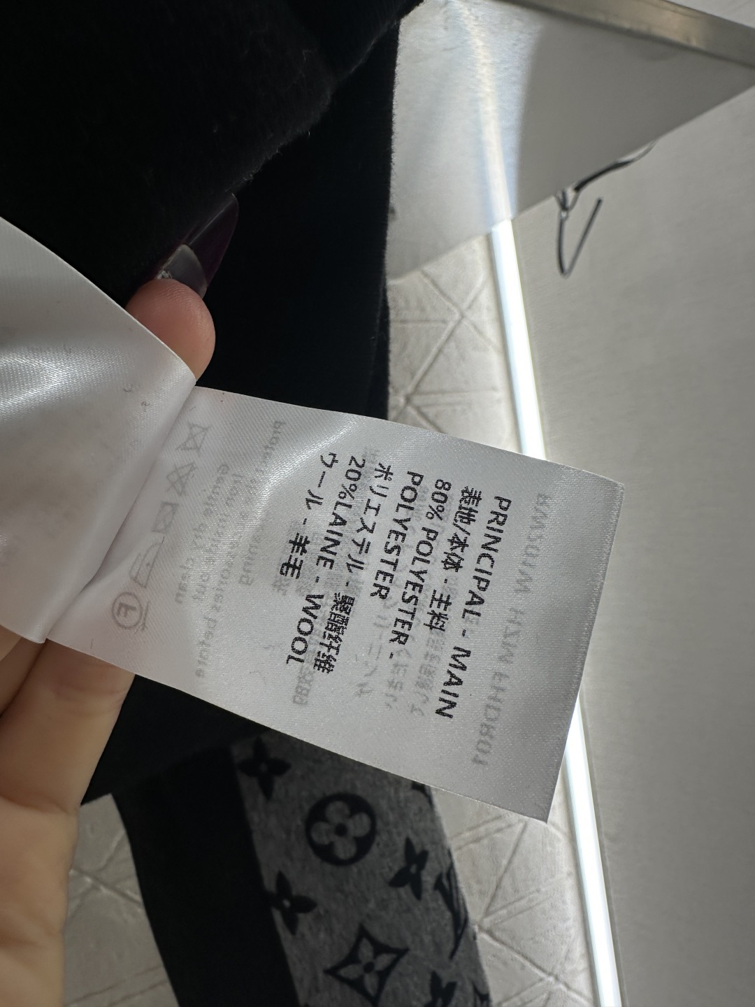 ♥Louis vuitto*♥2025新品上架 撞色毛呢夹克外套定制YB进口羊毛呢材质，质感亲肤细腻，厚