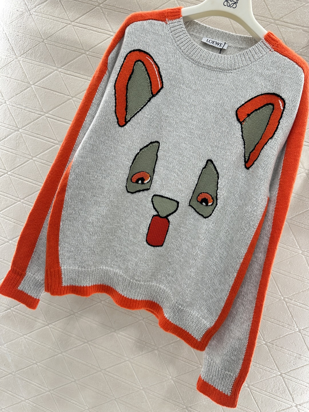 ♥Loew*♥2025新品上架 撞色猫头针织毛衣定制YB棉毛纱线织造，穿搭舒适，质感十足，圆领落肩针织套