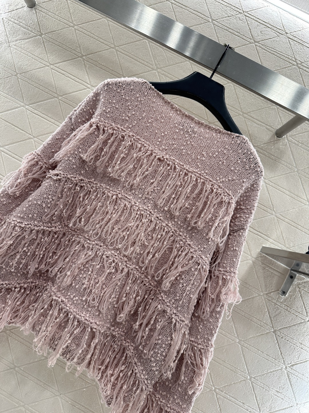 ♥Chane*♥2025新品上架 流苏层叠套头针织毛衣定制YB羊毛纱线织造，穿搭舒适，质感十足，圆领落肩