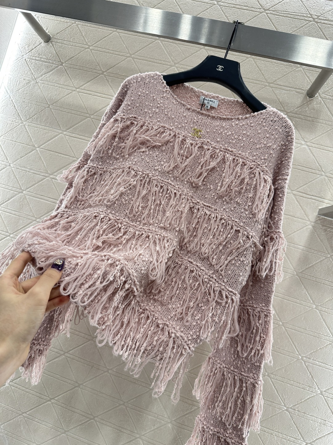 ♥Chane*♥2025新品上架 流苏层叠套头针织毛衣定制YB羊毛纱线织造，穿搭舒适，质感十足，圆领落肩