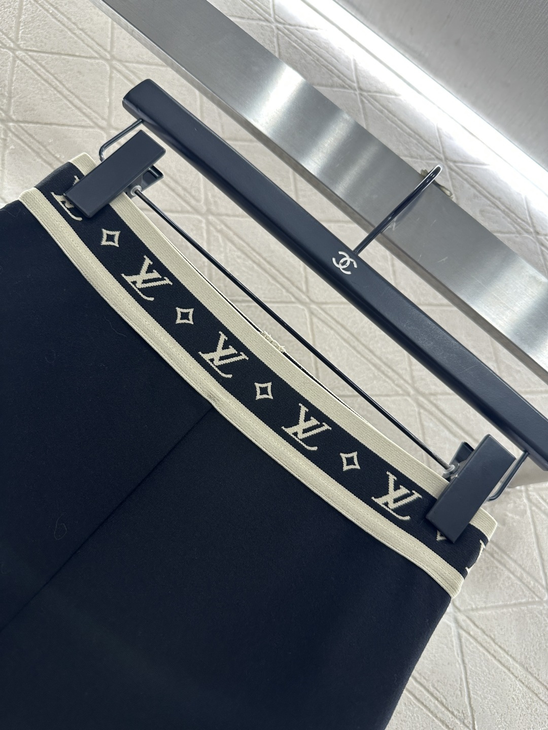 ♥Louis vuitto*♥2025新品上架 加绒字母织带高弹打底裤定制YB进口加绒高弹力材质，弹力舒