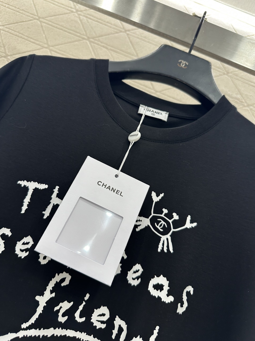 ♥Chane*♥2025新品上架 圆领涂鸦印花𝑇𝑒𝑒定制YB丝光全棉材质，质感细腻，舒适透气，常规短袖裁