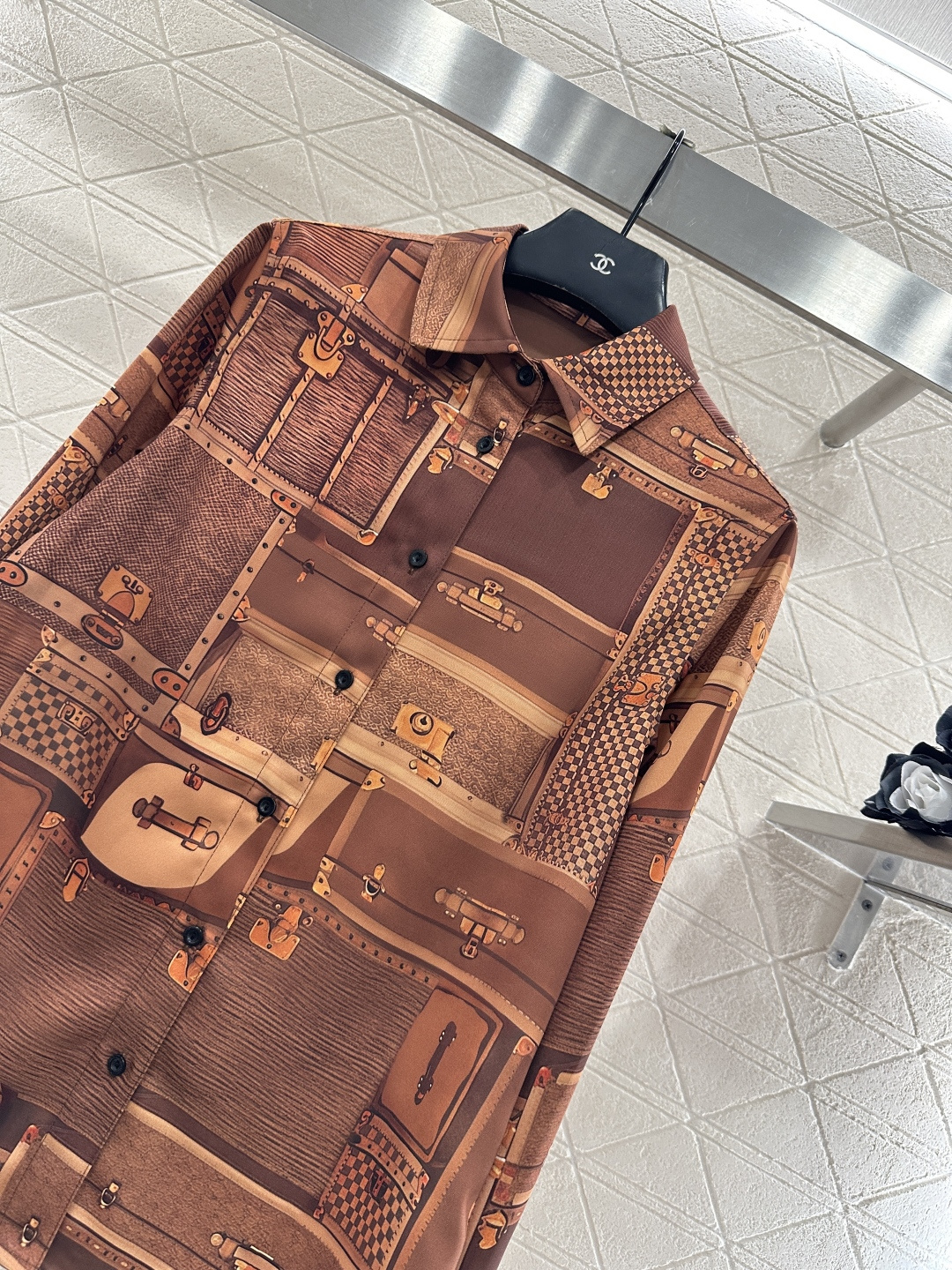 ♥Louis vuitto*♥2025新品上架 印花翻领衬衫长裤套装定制YB进口斜纹棉材质，质感细腻，垂