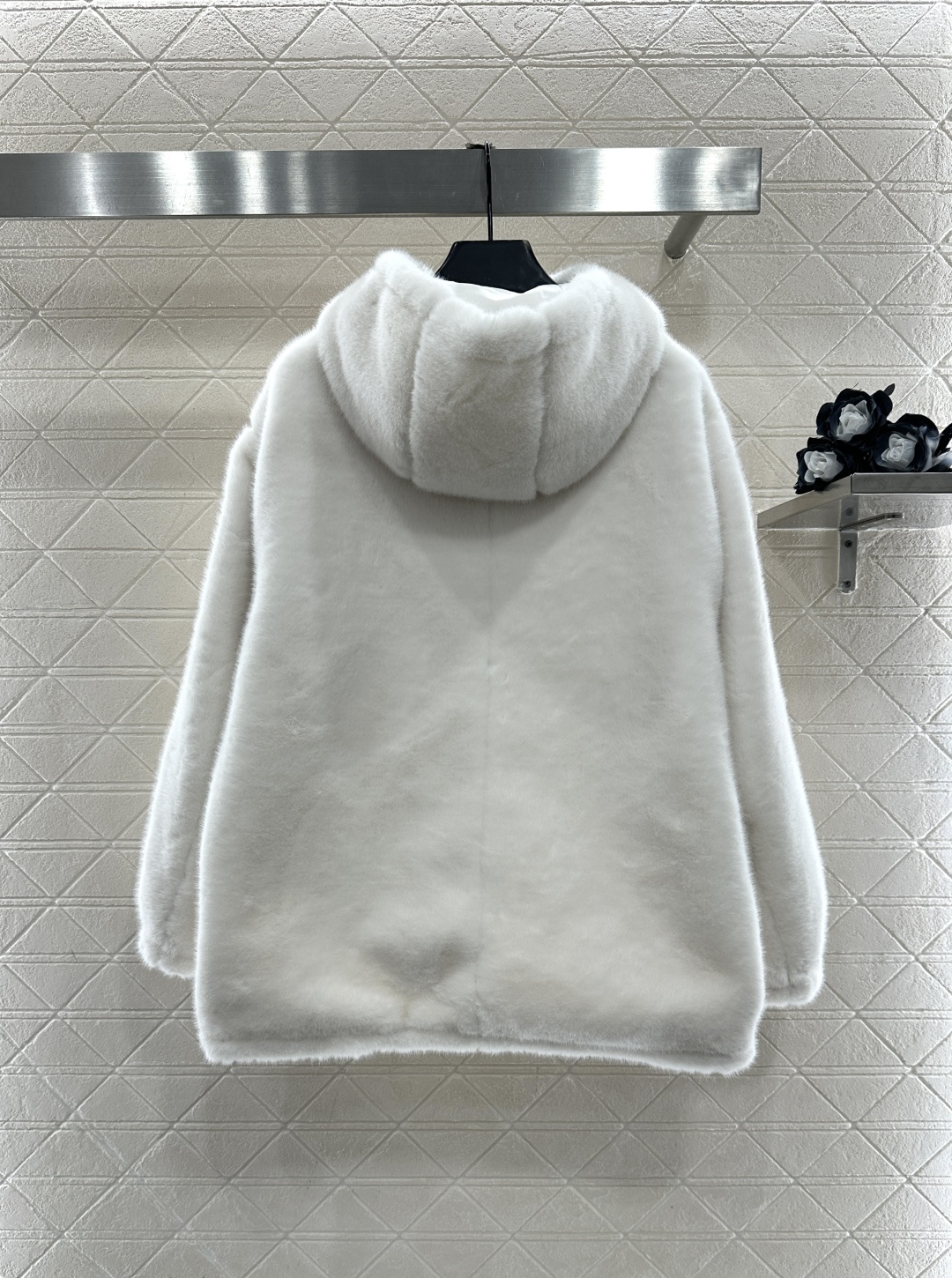 ♥Prad*♥2025新品上架 两面穿环保皮毛羽绒棉服定制YB进口环保皮毛➕防风防水尼龙材质，羽绒棉填充