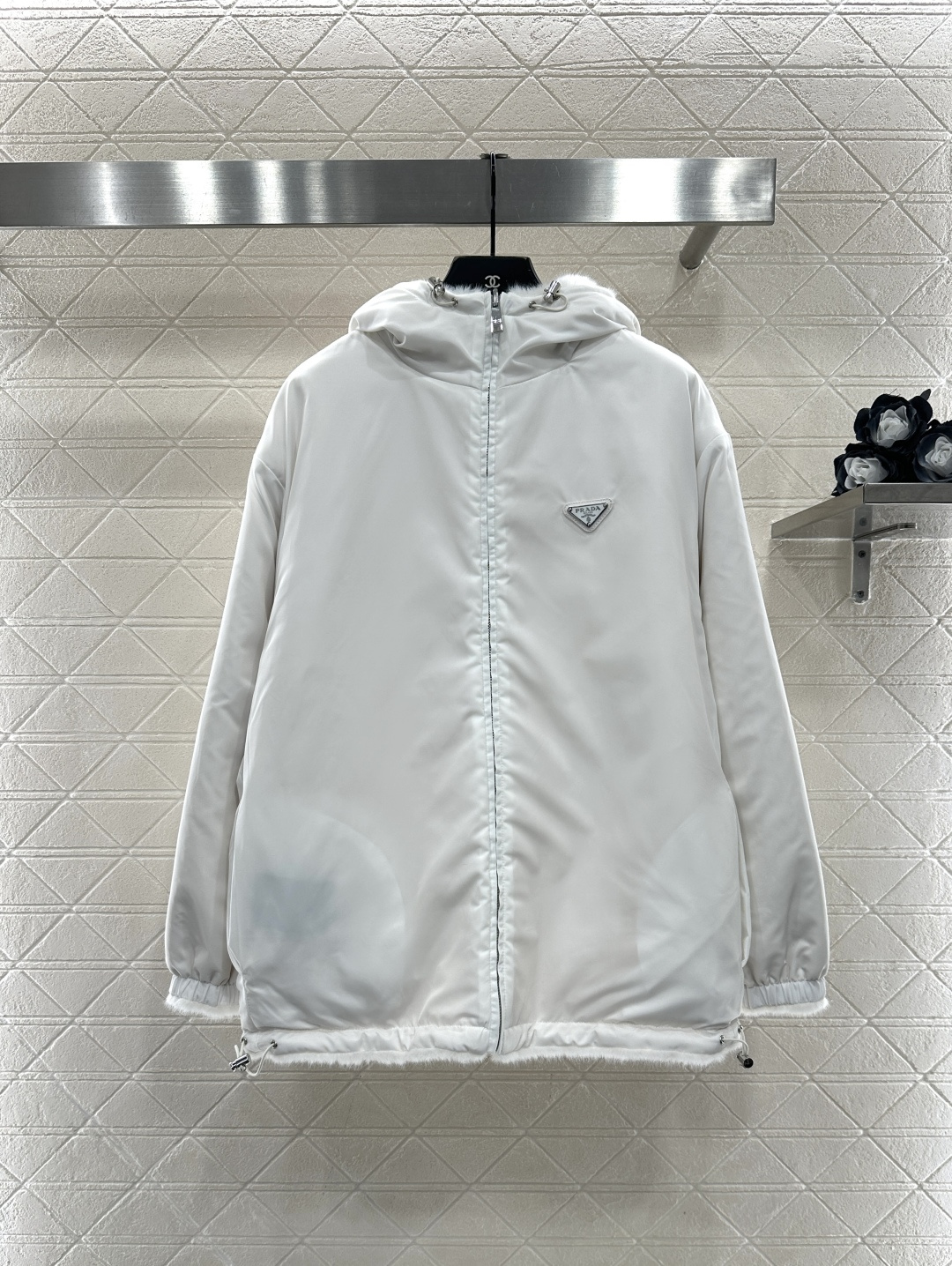 ♥Prad*♥2025新品上架 两面穿环保皮毛羽绒棉服定制YB进口环保皮毛➕防风防水尼龙材质，羽绒棉填充