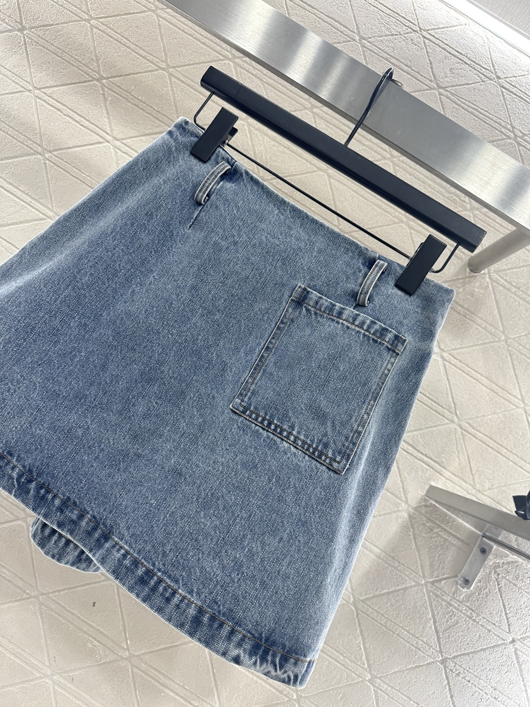 ♥Loew*♥2025新品上架 百褶A摆口袋皮牌短裙定制YB斜纹棉牛仔材质，穿搭舒适透气，挺括有型，酵素