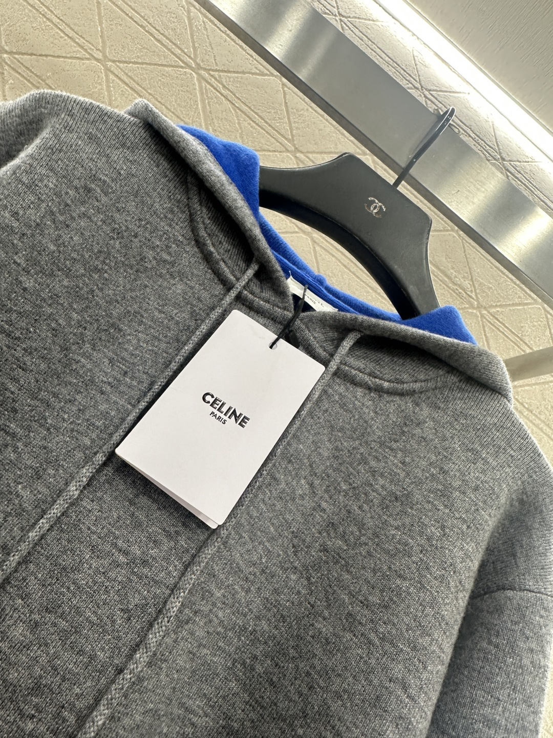 ♥Celin*♥2025新品上架 连帽抽绳针织套头毛衣定制YB羊绒羊毛纱线织造，质感细腻，穿搭舒适，连帽