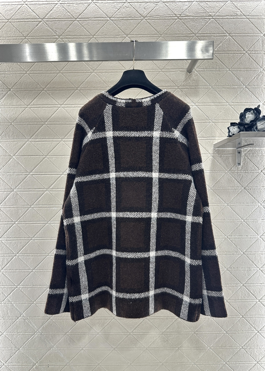 ♥BBR*♥2025新品上架 羊毛格纹围巾针织外套定制YB羊毛针织材质，质感细腻，高级舒适，V领针织廓形