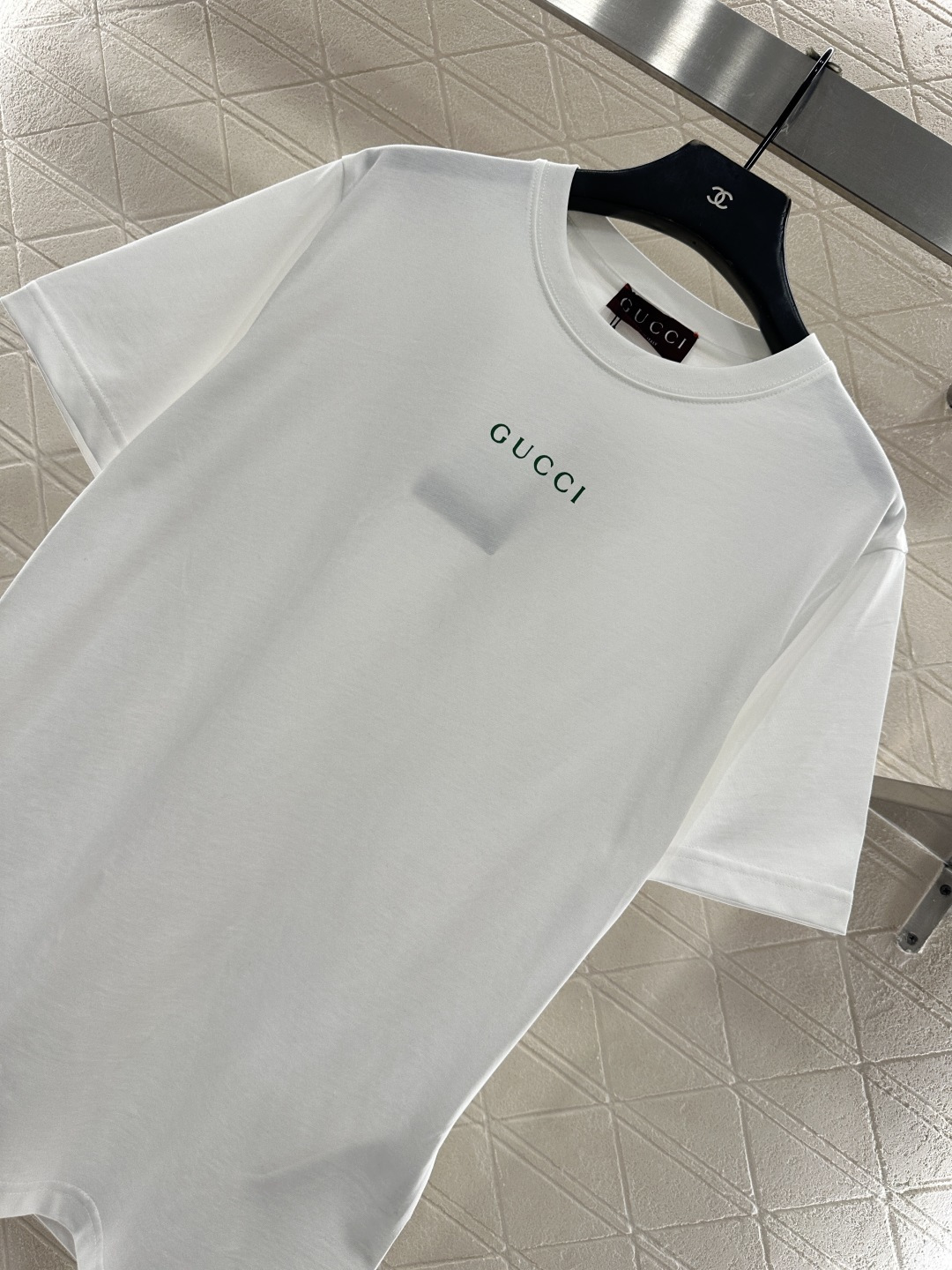 ♥Gucc*♥2025新品上架 圆领印花徽标𝑇𝑒𝑒定制YB丝光全棉材质，质感细腻，舒适透气，常规短袖裁剪