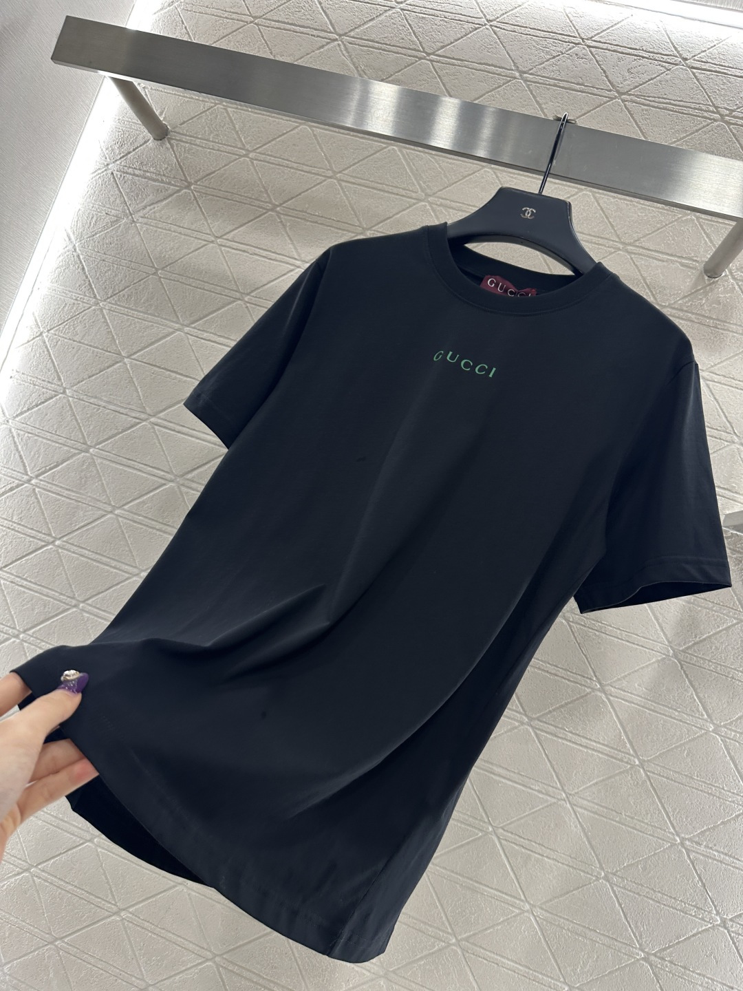 ♥Gucc*♥2025新品上架 圆领印花徽标𝑇𝑒𝑒定制YB丝光全棉材质，质感细腻，舒适透气，常规短袖裁剪