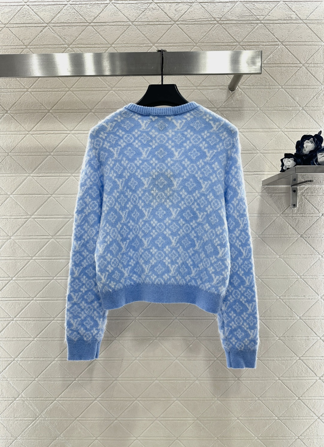 ♥Louis vuitto*♥2025新品上架 提花圆领针织开衫定制YB羊毛针织材质，质感高级，舒适柔软