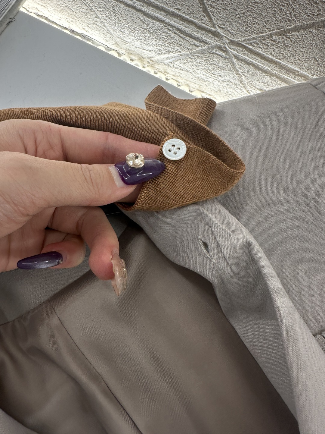 ♥Miumi*♥2025新品上架 翻领针织拼接西装外套定制YB进口精仿羊毛材质，质感光泽高级，垂顺有型，