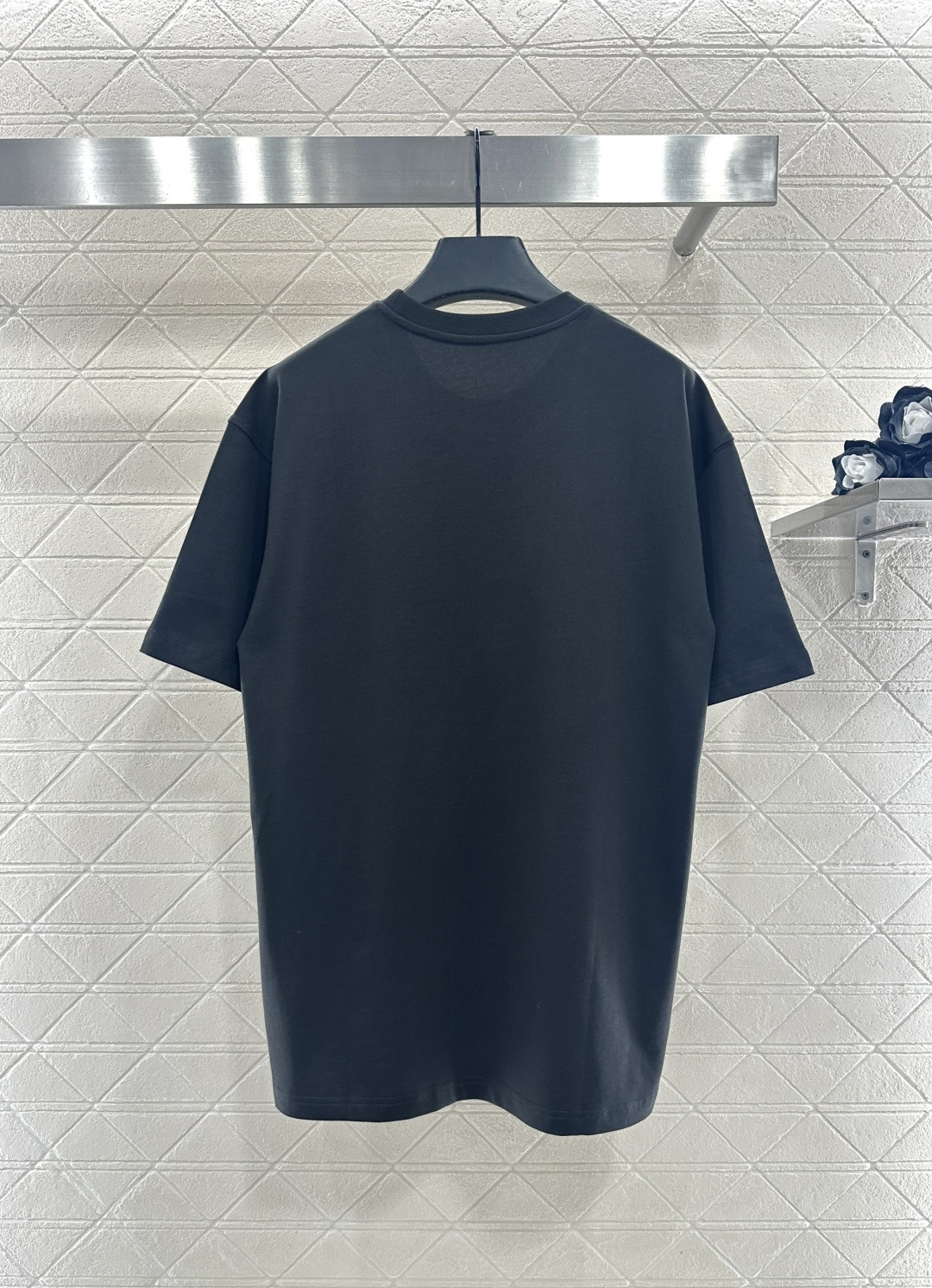 ♥26ss潮牌*♥2025新品上架 童趣印花圆领𝑇𝑒𝑒定制YB原生全棉材质，透气舒适，质感十足，宽松短袖