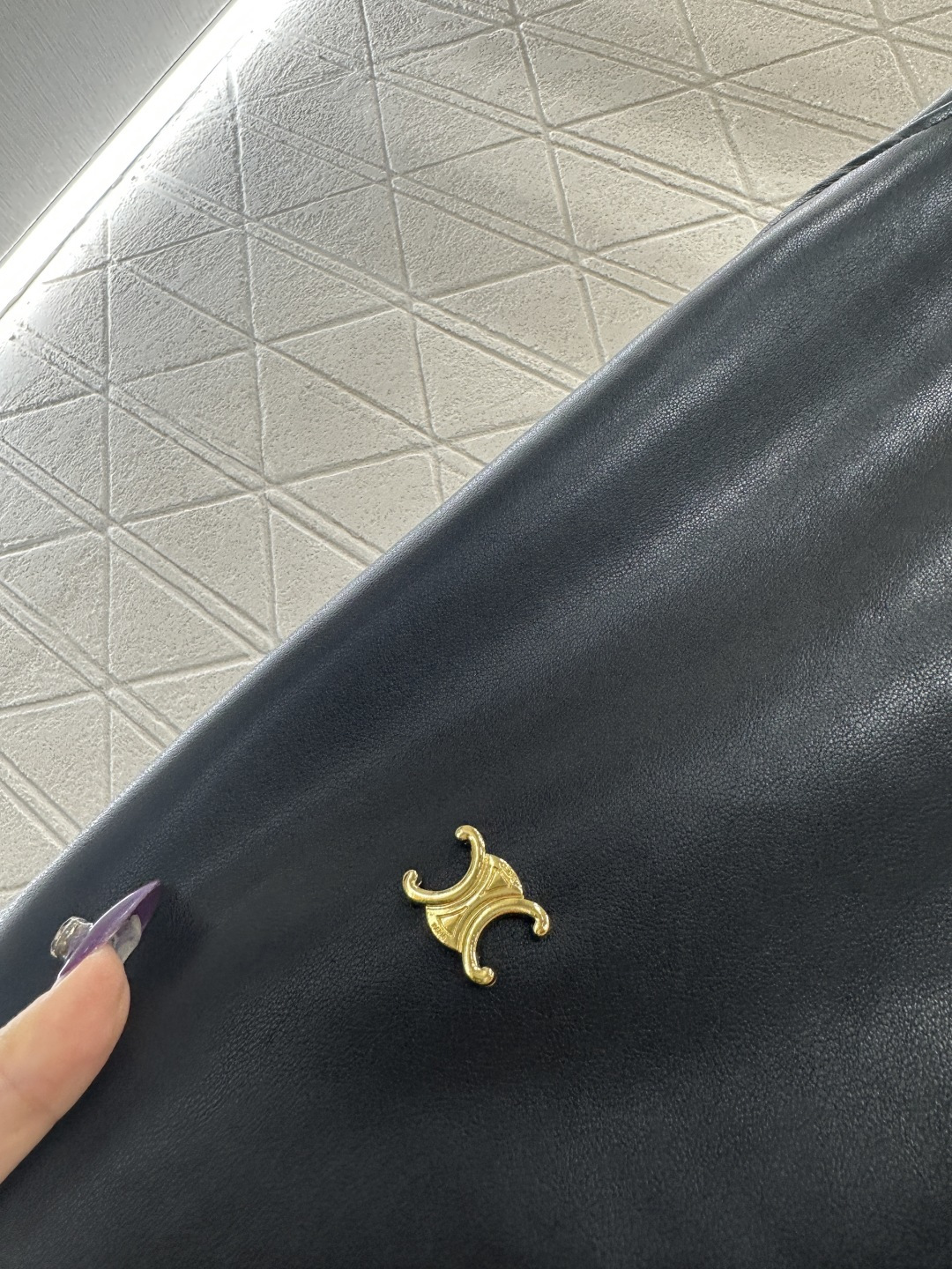 ♥Celin*♥2025新品上架 高腰一片式遮挡皮裙定制YB进口皮革材质，光泽感十足，细腻柔软，高腰半身