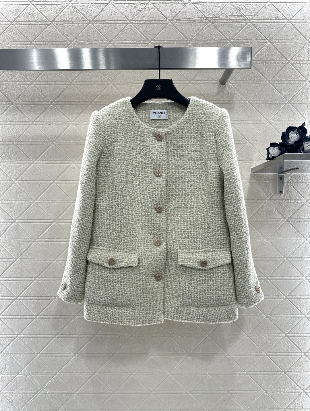 ♥Chane*♥2025新品上架 圆领洋装外套长裤套装定制YB进口粗纺羊毛呢材质，质感高级，品相十足，圆