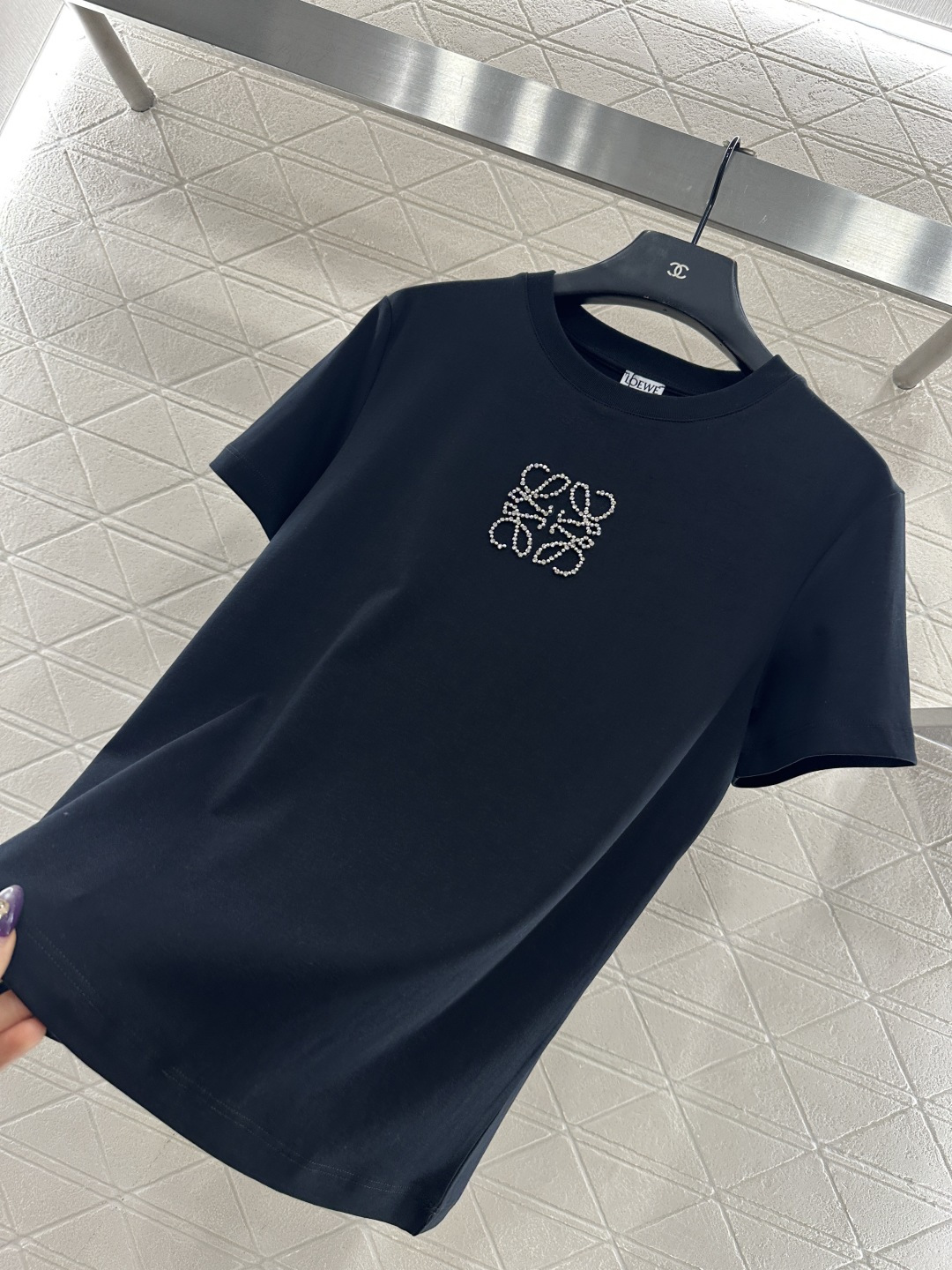♥Loew*♥2025新品上架 订珠水钻字母𝑇𝑒𝑒定制YB丝光全棉材质，透气舒适，质感十足，常规短袖T恤