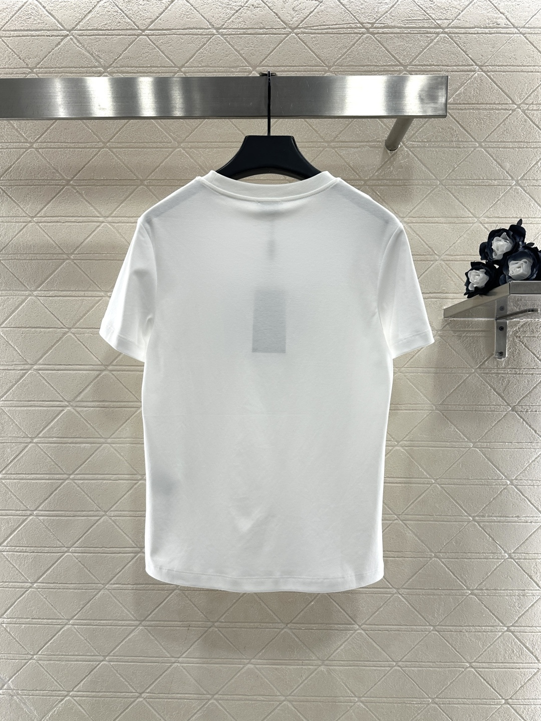 ♥Louis vuitto*♥2025新品上架 立体刺绣字母𝑇𝑒𝑒定制YB丝光全棉材质，透气舒适，质感十