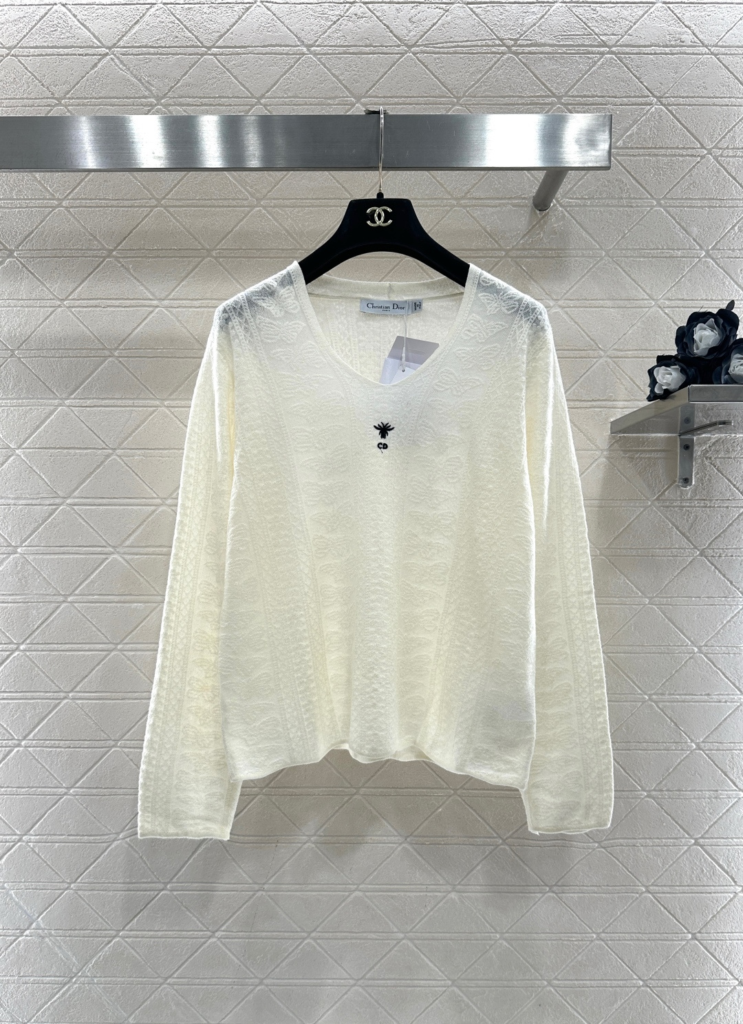 ♥Dio*♥2025新品上架 桃心领套头毛衣定制YB羊毛纱线材质，质感细腻，贴肤舒适，桃心领套头毛衣裁剪