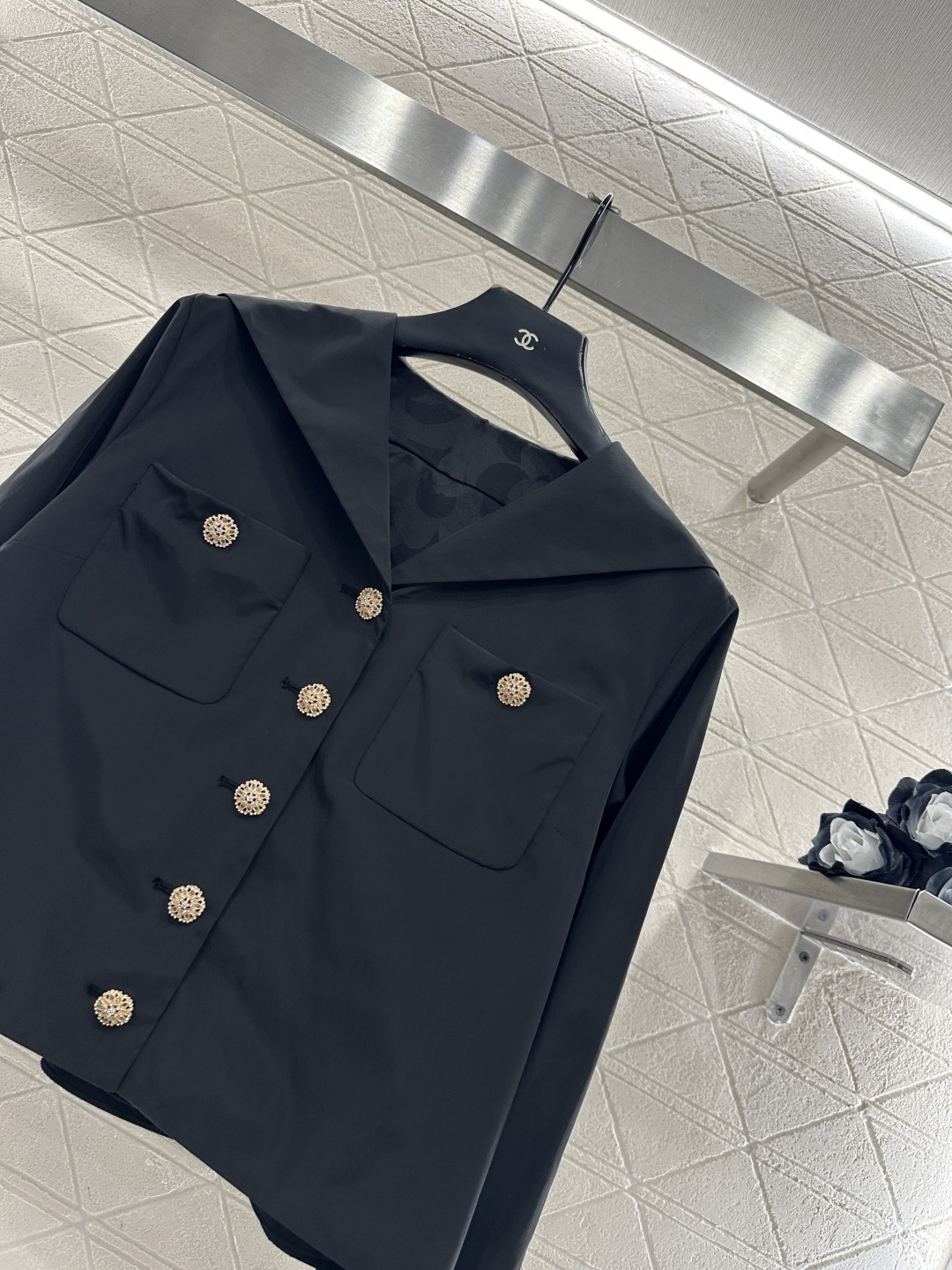 ♥Chane*♥2026新品上架 海军翻领上衣压褶半裙套装定制YB进口丝塔稠材质，质感光泽，穿搭轻盈舒适