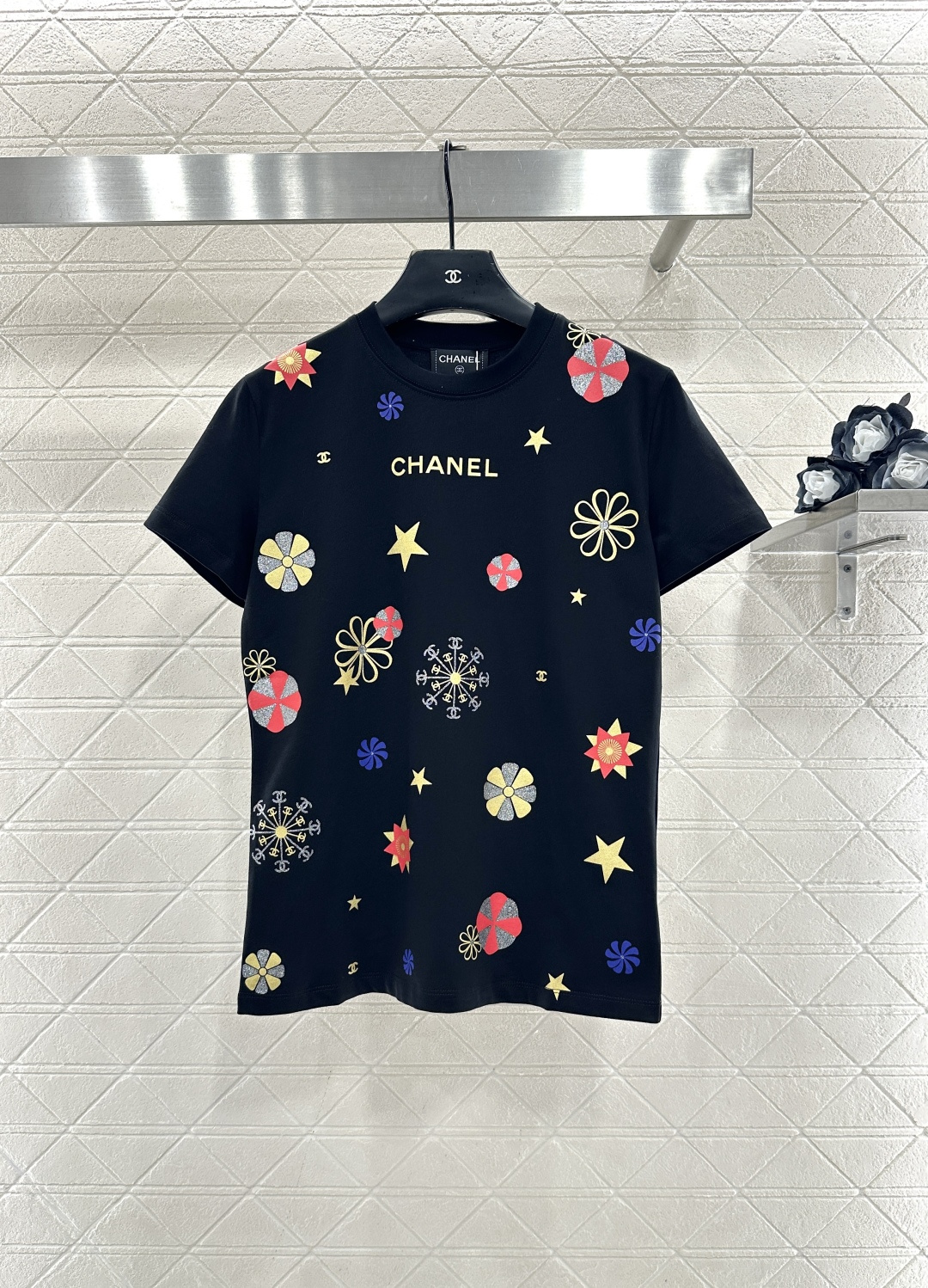 ♥Chane*♥2026新品上架 氛围多彩印花𝑇𝑒𝑒定制YB丝光全棉材质，透气舒适，穿搭舒适，常规短袖T