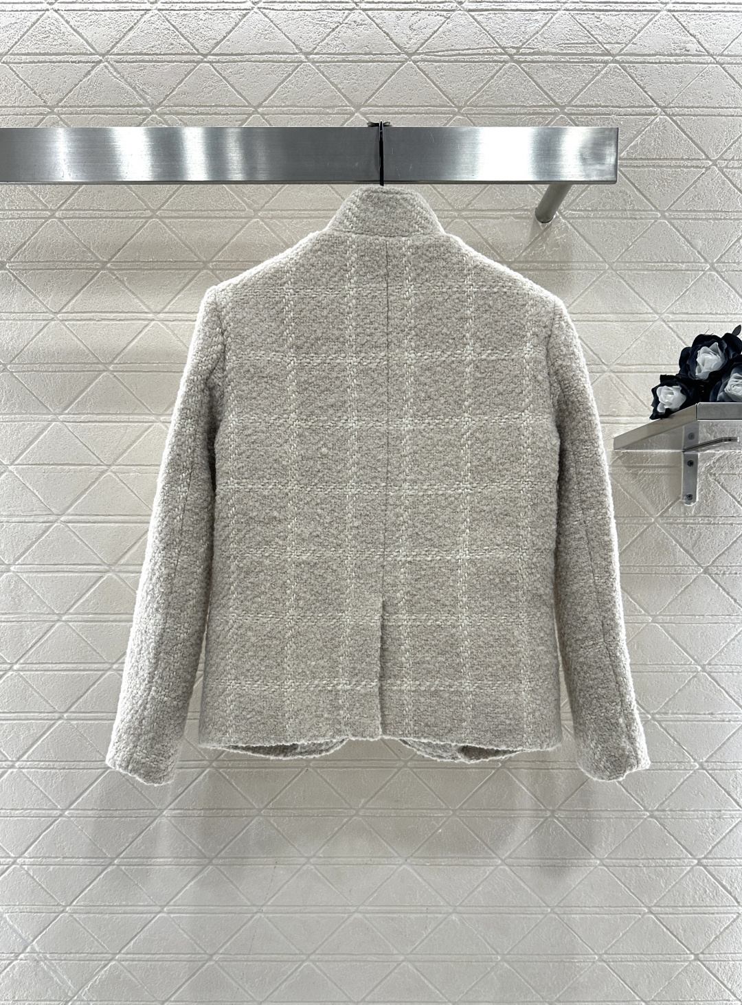 ♥Loro Pian*♥2025新品上架 格纹立领洋装外套定制YB进口粗纺羊绒呢材质，肌理明显，毛料肉眼