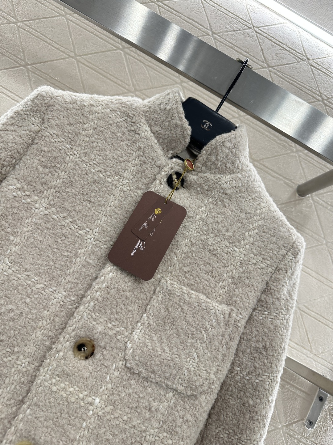 ♥Loro Pian*♥2025新品上架 格纹立领洋装外套定制YB进口粗纺羊绒呢材质，肌理明显，毛料肉眼