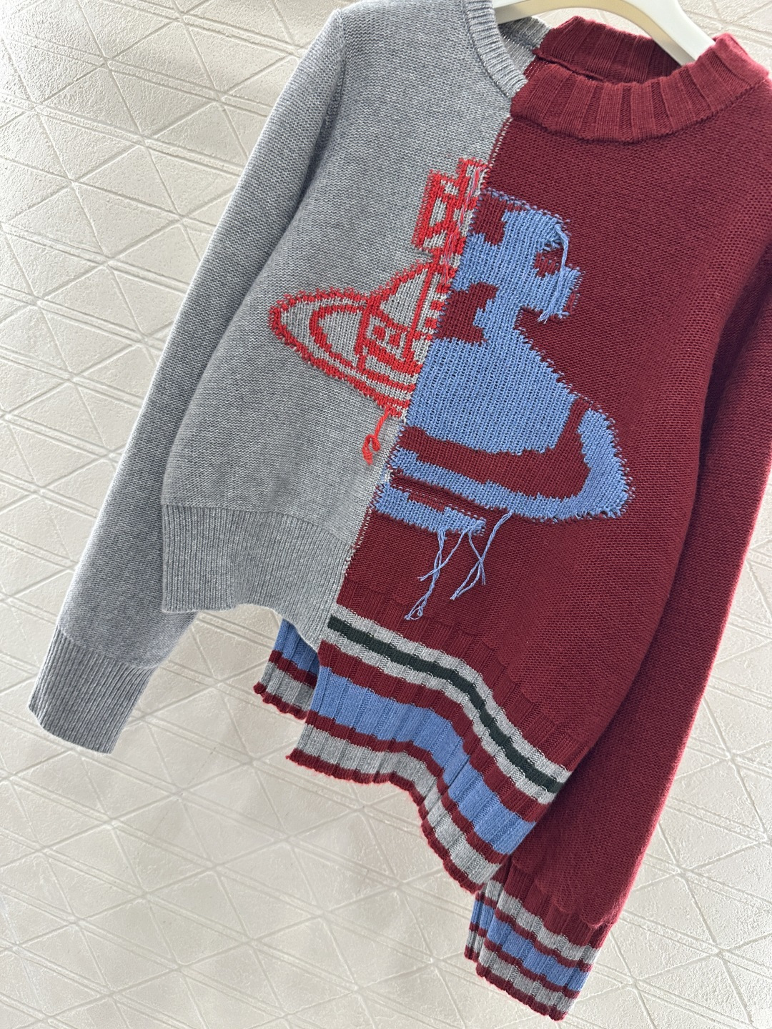 ♥West Vivienn*♥2025新品上架 拼接土星针织毛衣定制YB羊毛纱线织造，质感细腻，穿搭舒适