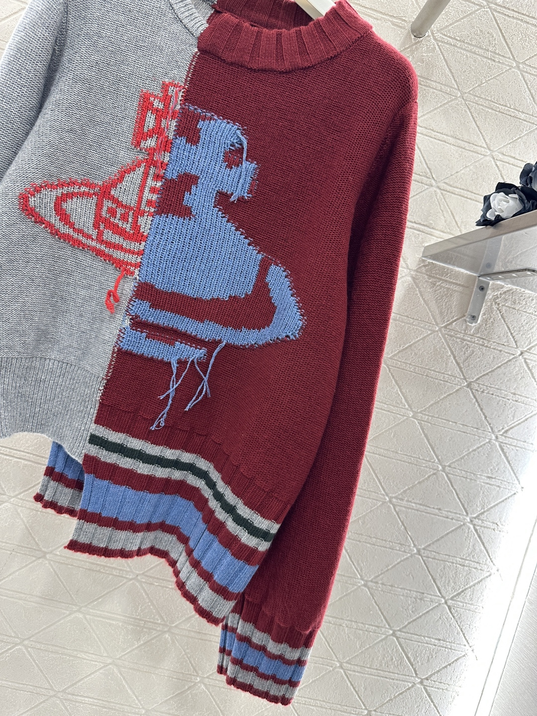 ♥West Vivienn*♥2025新品上架 拼接土星针织毛衣定制YB羊毛纱线织造，质感细腻，穿搭舒适