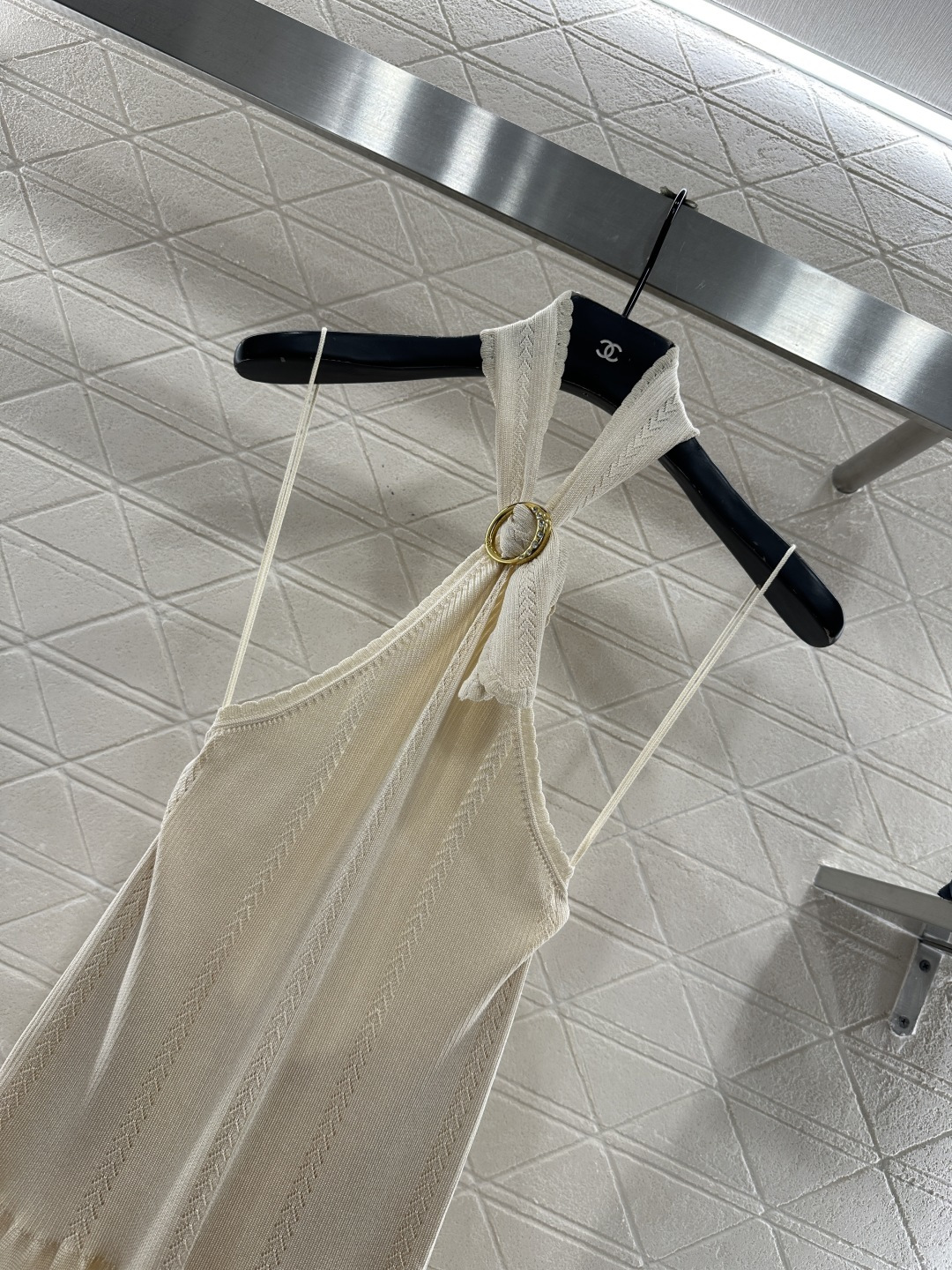 ♥Chane*♥2026新品上架 针织挂脖吊带背心定制YB丝毛纱线织造，舒适细腻，透气好穿，针织挂脖吊带