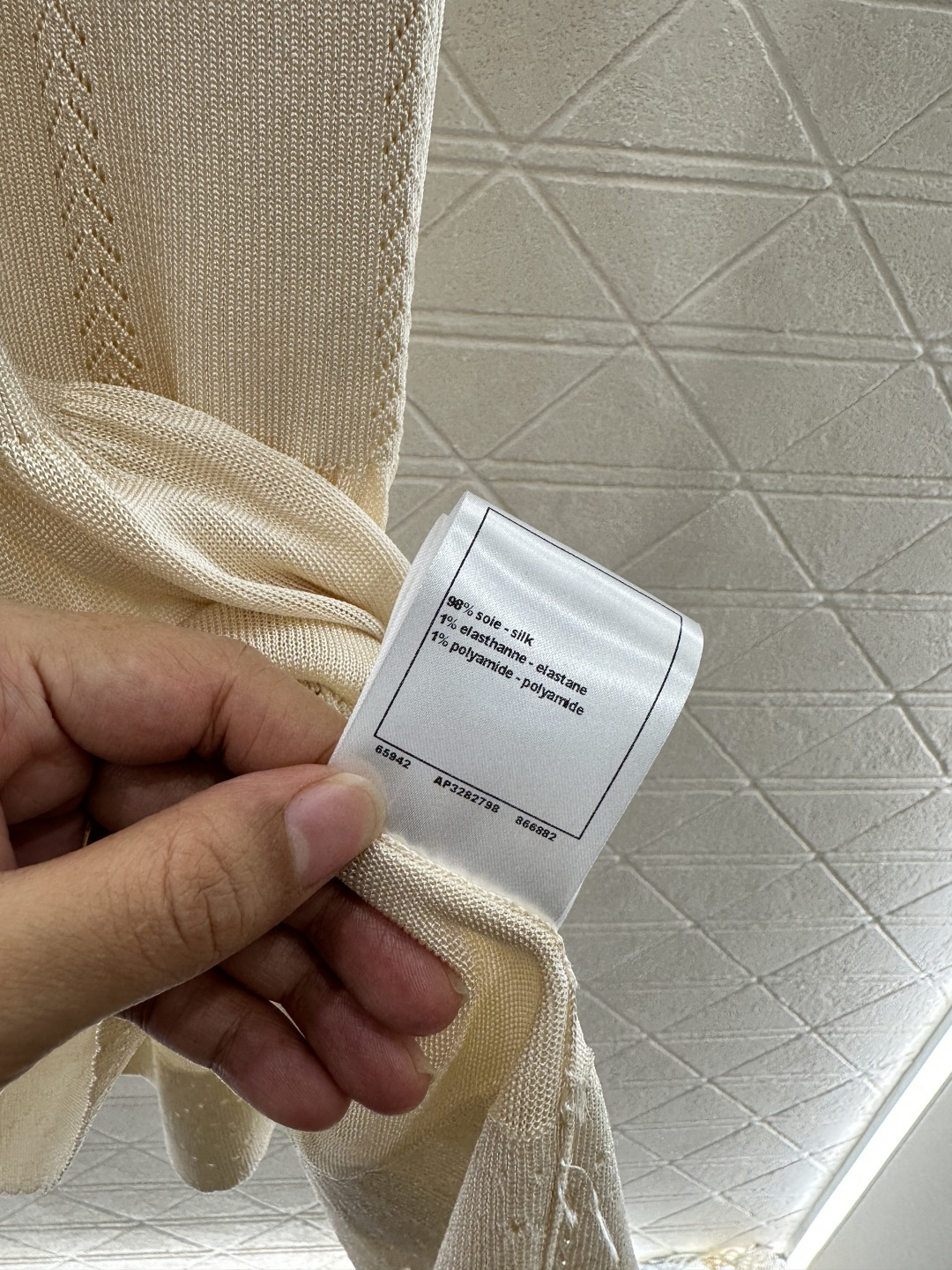 ♥Chane*♥2026新品上架 针织挂脖吊带背心定制YB丝毛纱线织造，舒适细腻，透气好穿，针织挂脖吊带