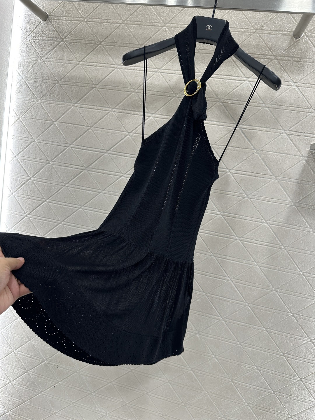 ♥Chane*♥2026新品上架 针织挂脖吊带背心定制YB丝毛纱线织造，舒适细腻，透气好穿，针织挂脖吊带