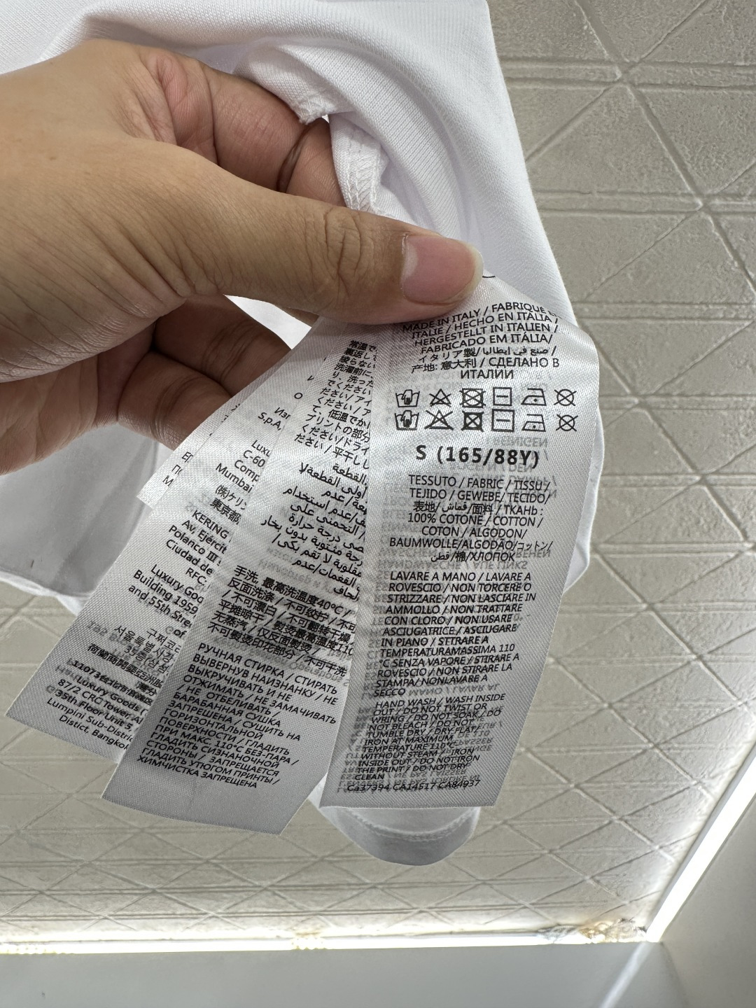 ♥Gucc*♥2026新品上架 刺绣印花圆领𝑇𝑒𝑒定制YB原生全棉材质，透气舒适，质感十足，宽松短袖T恤