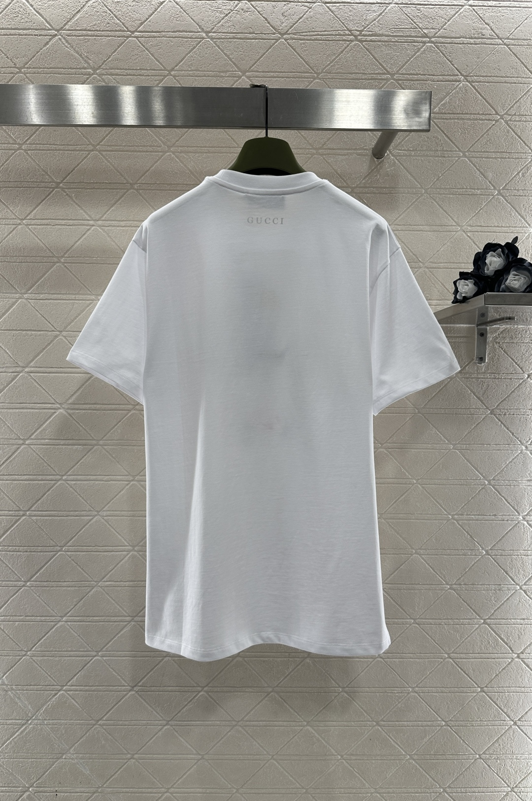 ♥Gucc*♥2026新品上架 刺绣印花圆领𝑇𝑒𝑒定制YB原生全棉材质，透气舒适，质感十足，宽松短袖T恤