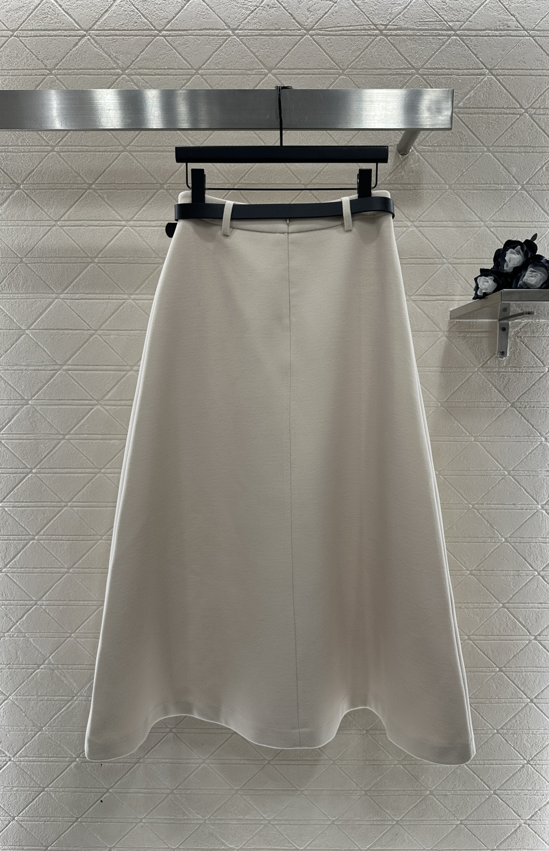 ♥Dio*♥2025新品上架 翻领短款外套半裙套装定制YB进口毛呢材质，肌理明显，舒适保暖，翻领短款外套