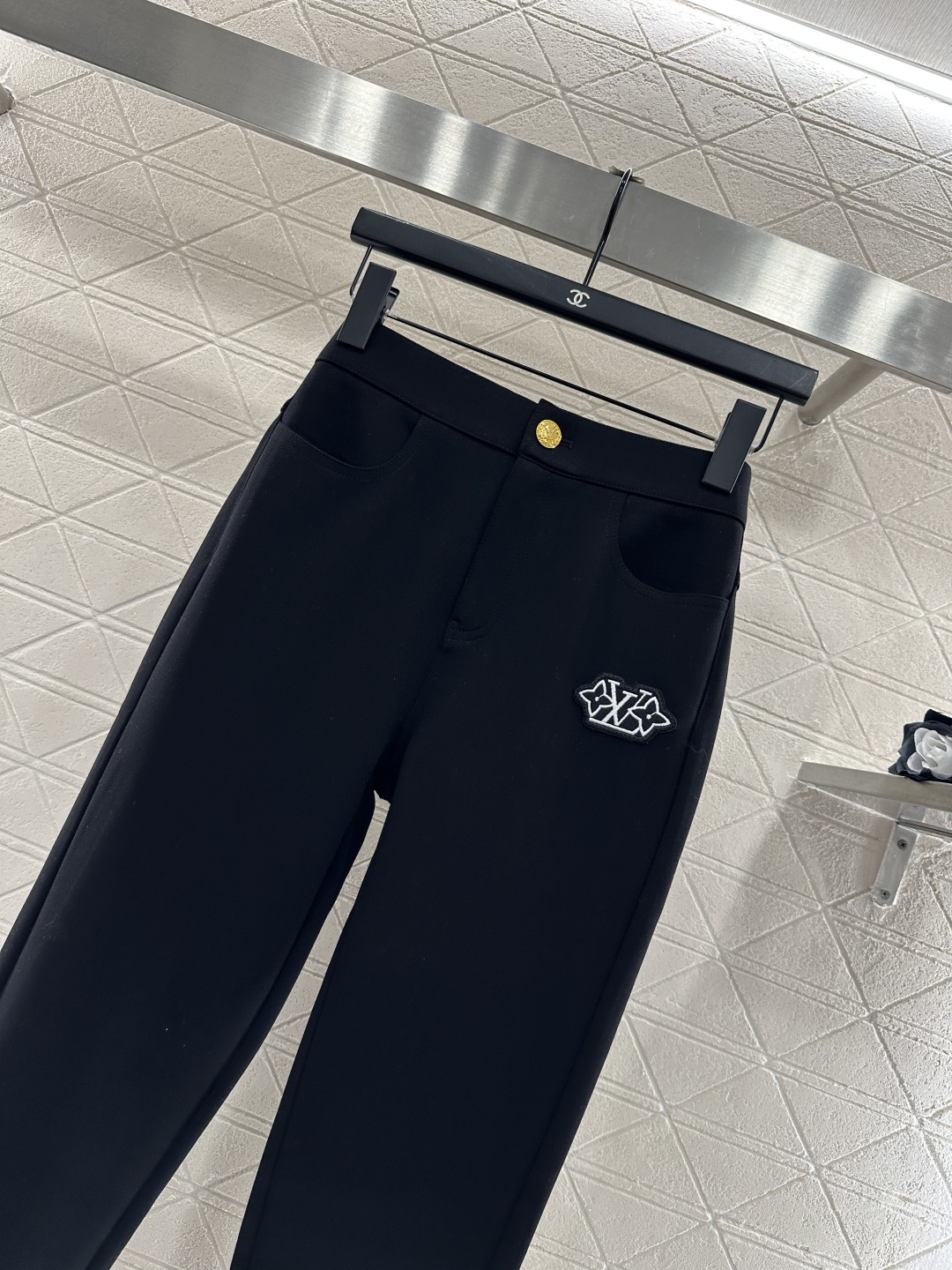 ♥Louis vuitto*♥2025新品上架 加绒字母徽标高弹打底裤定制YB进口加绒高弹力材质，弹力舒