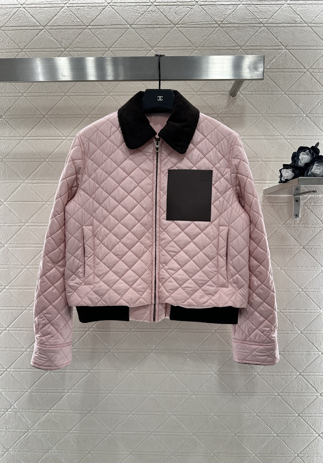 ♥Loew*♥2025新品上架 灯芯绒领菱格棉服外套定制YB防风防水尼龙材质，羽绒棉填充内里，整件轻盈保