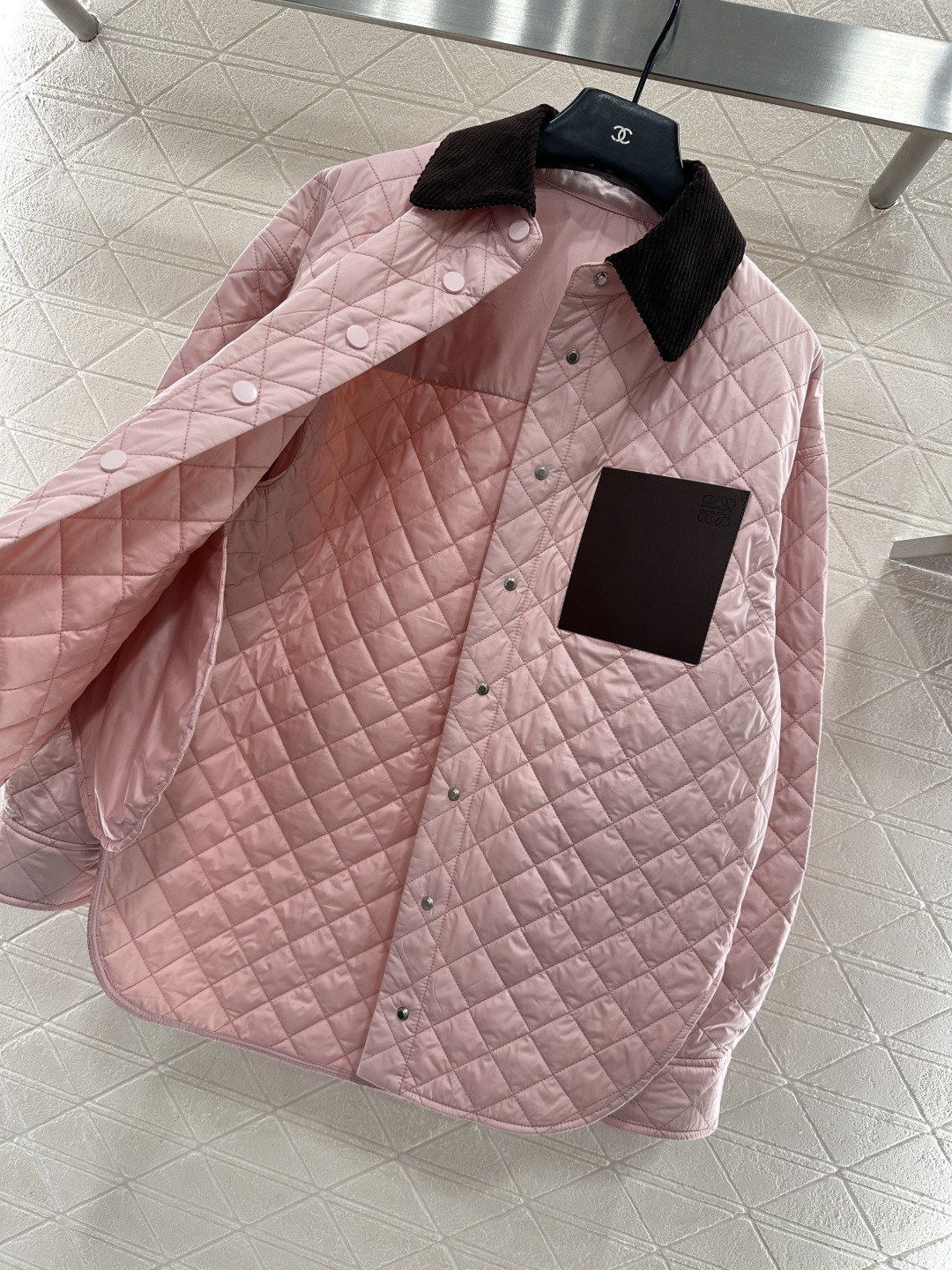 ♥Loew*♥2025新品上架 灯芯绒领菱格棉服外套定制YB防风防水尼龙材质，羽绒棉填充内里，整件轻盈保