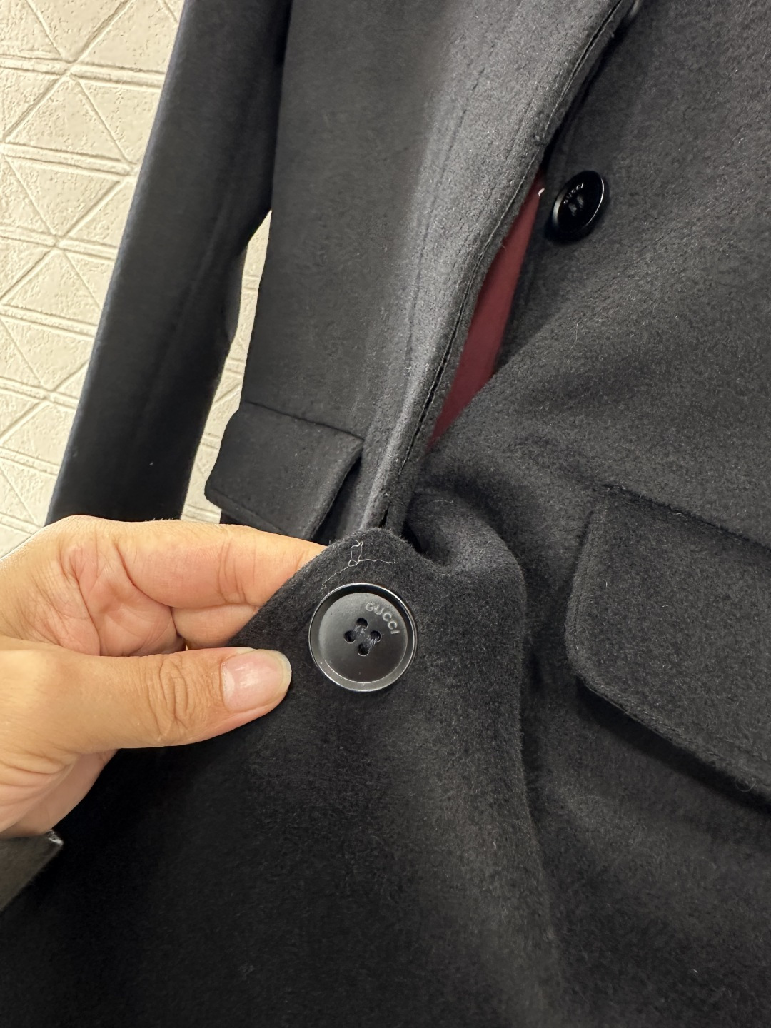 ♥Gucc*♥2025新品上架 正肩翻领长款大衣定制YB进口精仿羊毛材质，质感品相绝佳，长款翻领毛呢大衣