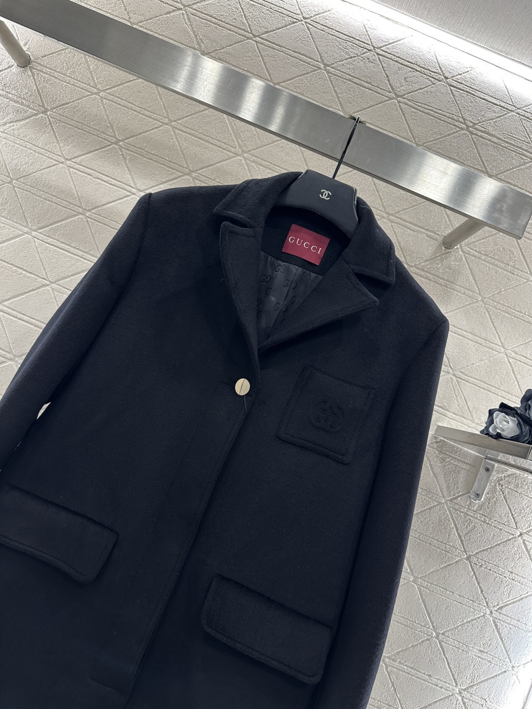 ♥Gucc*♥2025新品上架 正肩翻领长款大衣定制YB进口精仿羊毛材质，质感品相绝佳，长款翻领毛呢大衣