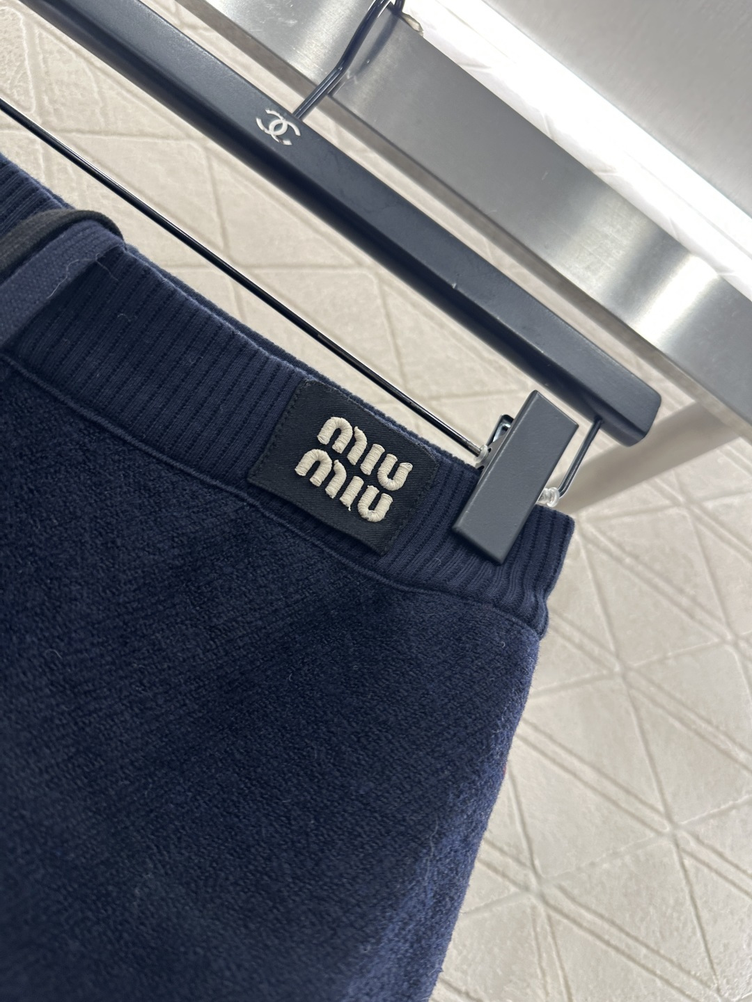 ♥Miumi♥2025新品上架 抽绳阔腿长裤定制YB进口羊毛混纺材质，质感高级，穿搭舒适，内里加绒，秋冬